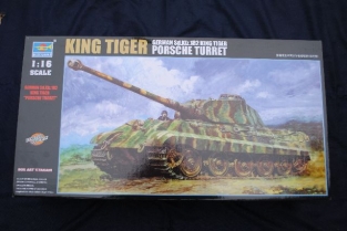 TR.00907  KING TIGER German Sd.Kfz.182 King Tiger 